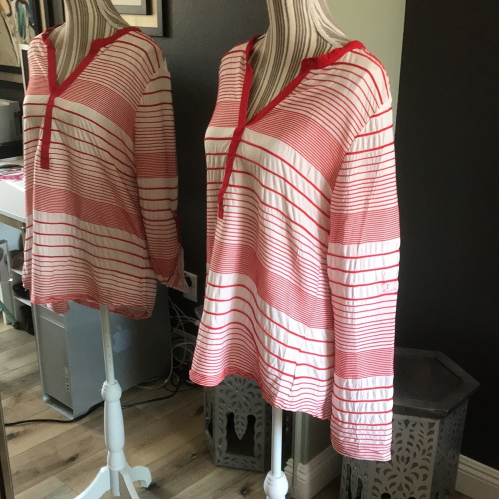 Sanctuary, Anthropologie, long or 3/4 sleeve top - Picture 2 of 9